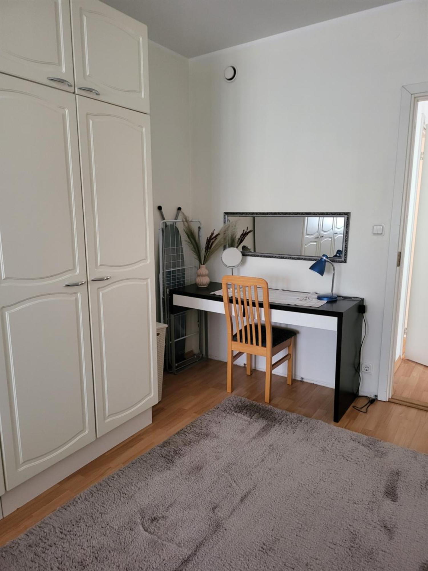 Long Holiday Apartment Kuressaare Kültér fotó