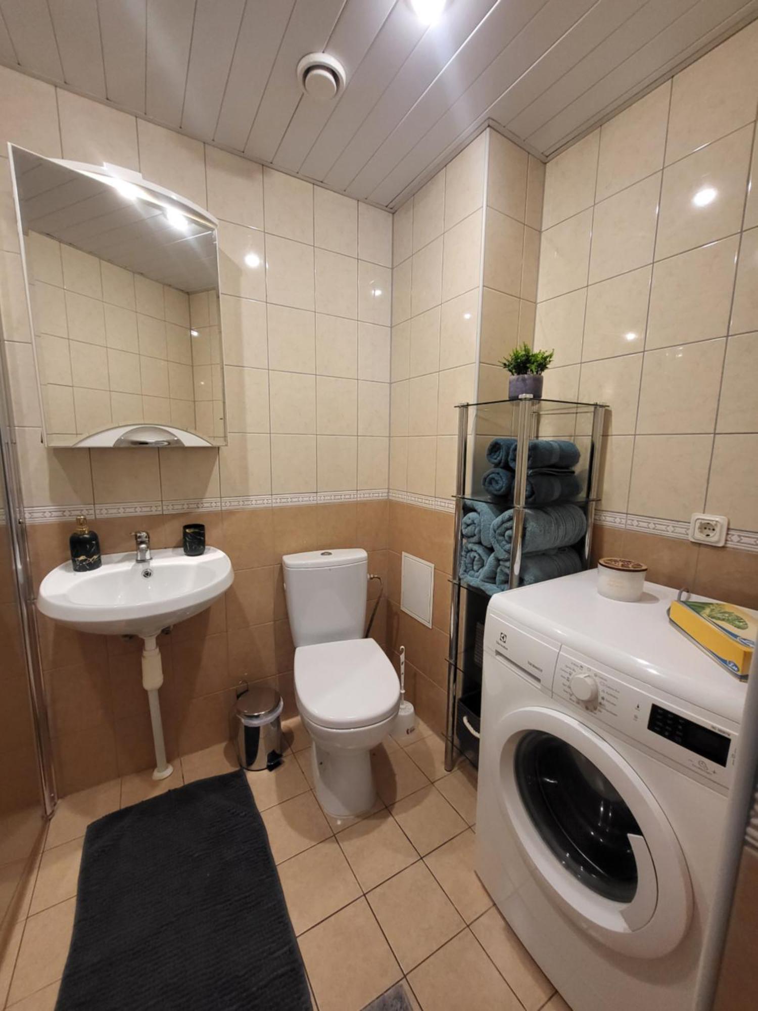 Long Holiday Apartment Kuressaare Kültér fotó