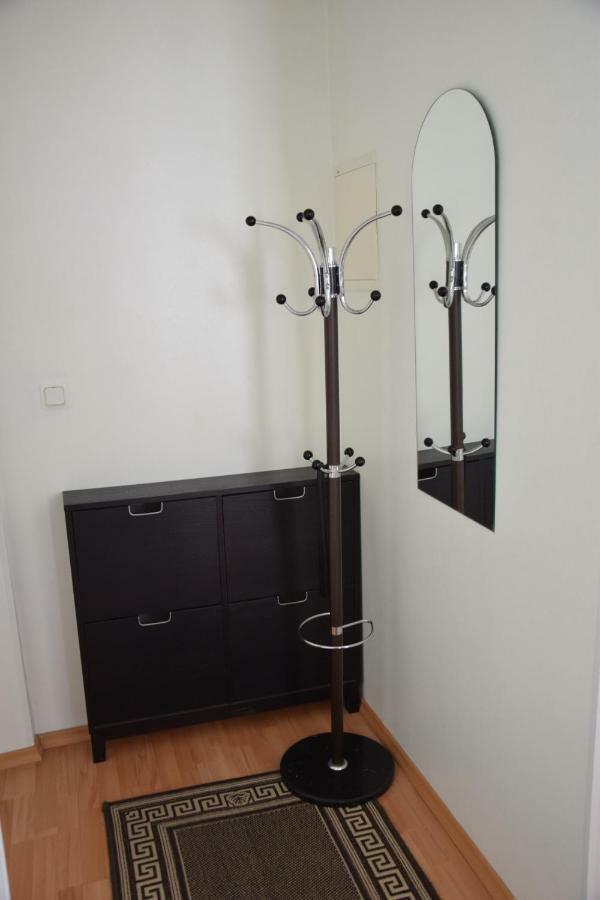 Long Holiday Apartment Kuressaare Kültér fotó